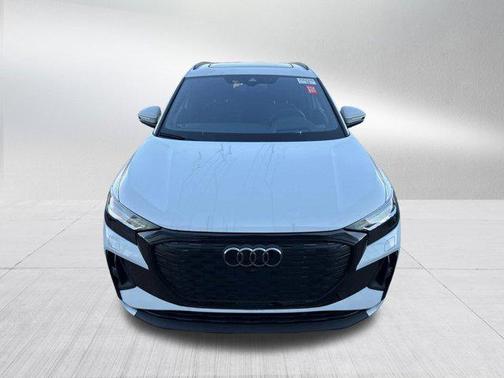 2024 Audi Q4 e-tron Prestige 55 quattro