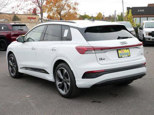 2024 Audi Q4 e-tron Prestige 55 quattro