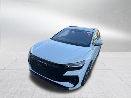 2024 Audi Q4 e-tron Prestige 55 quattro