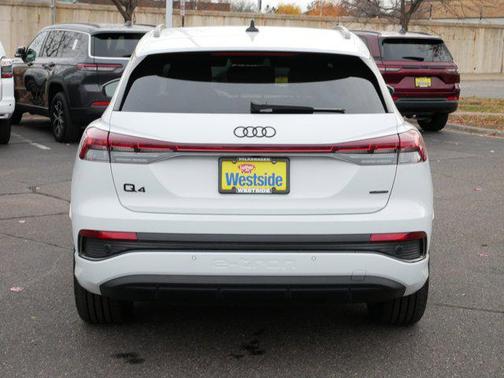 2024 Audi Q4 e-tron Prestige 55 quattro
