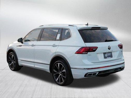 2022 Volkswagen Tiguan 2.0T SEL R-Line 4MOTION