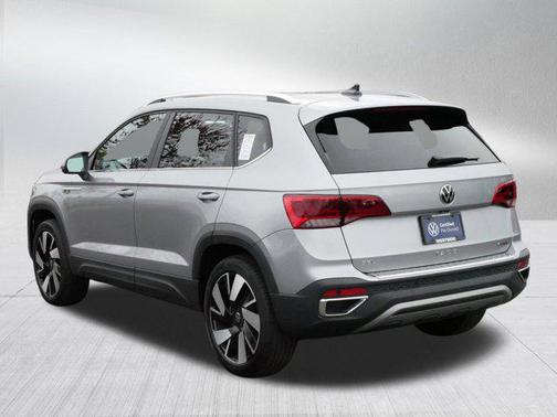 2024 Volkswagen Taos 1.5T SEL