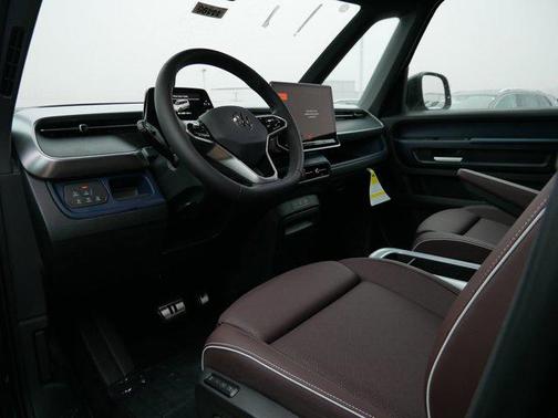 2025 Volkswagen ID. Buzz Pro S Plus with 4MOTION