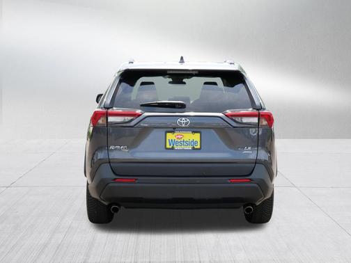Magnetic Gray Metallic 2020 Toyota RAV4 LE