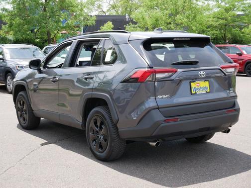 Magnetic Gray Metallic 2020 Toyota RAV4 LE