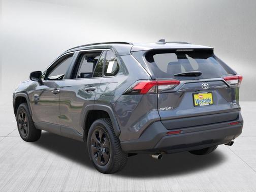 Magnetic Gray Metallic 2020 Toyota RAV4 LE