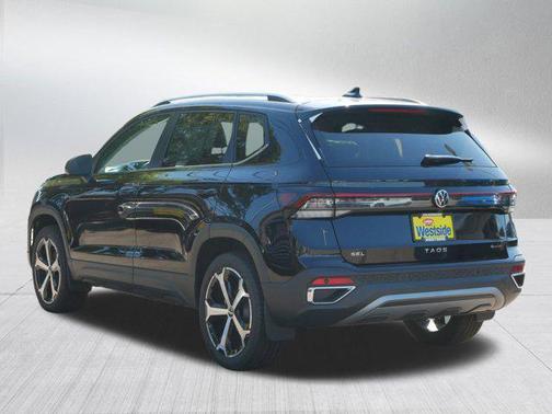 2025 Volkswagen Taos 1.5T SEL