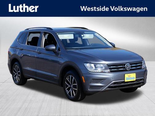 Platinum Gray Metallic 2019 Volkswagen Tiguan 2.0T SE 4MOTION