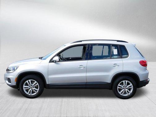 Reflex Silver Metallic 2017 Volkswagen Tiguan 2.0T S 4MOTION