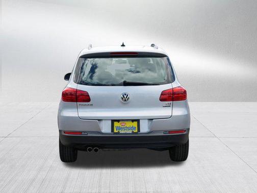 Reflex Silver Metallic 2017 Volkswagen Tiguan 2.0T S 4MOTION