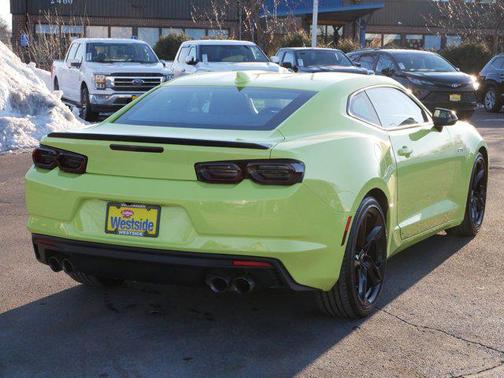 2021 Chevrolet Camaro RWD Coupe LT1