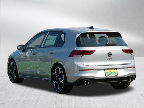 2025 Volkswagen Golf GTI 2.0T S DSG