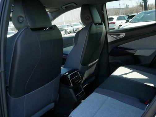 2025 Volkswagen ID.4 AWD Pro