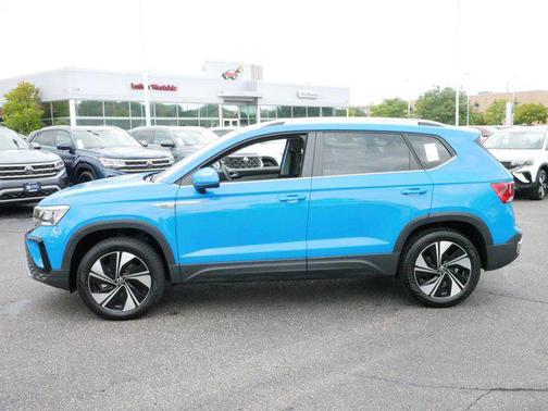 2024 Volkswagen Taos 1.5T SE