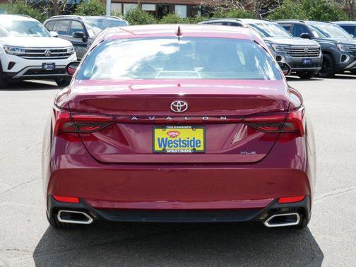 Ruby Flare Pearl 2021 Toyota Avalon XLE