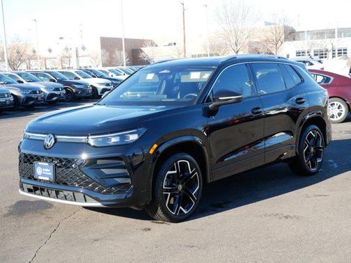 2025 Volkswagen Tiguan 2.0T SEL R-Line 4MOTION