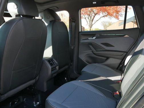 2026 Volkswagen Tiguan 2.0T SE R-Line Black 4MOTION