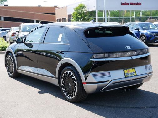 Abyss Black 2024 Hyundai IONIQ 5 Limited