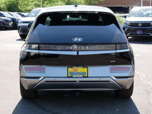 Abyss Black 2024 Hyundai IONIQ 5 Limited