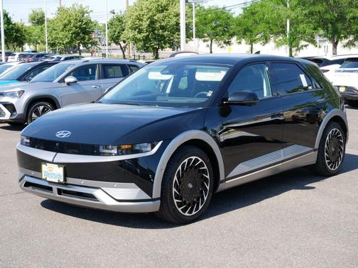 Abyss Black 2024 Hyundai IONIQ 5 Limited