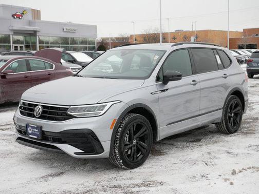 2024 Volkswagen Tiguan 2.0T SE R-Line Black 4MOTION