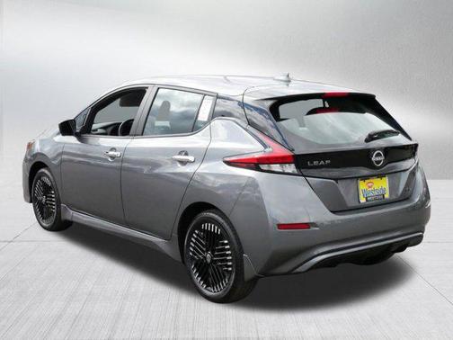2023 Nissan Leaf SV PLUS 60 kWh