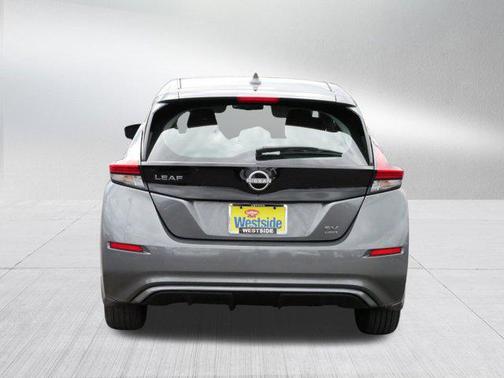 2023 Nissan Leaf SV PLUS 60 kWh