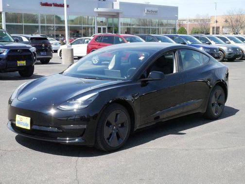 2023 Tesla Model 3 Standard Range