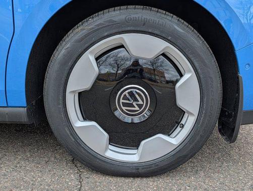 Cabana Blue 2025 Volkswagen ID. Buzz Pro S Plus with 4MOTION