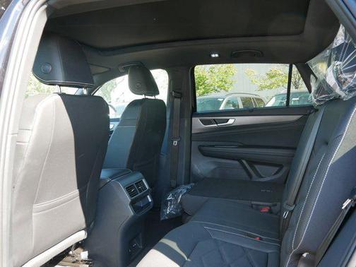 2026 Volkswagen Atlas Cross Sport 2.0T SE w/Technology 4MOTION