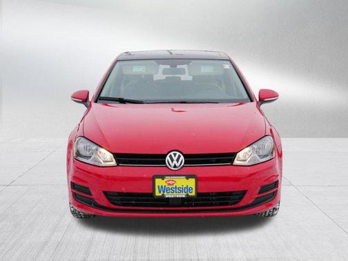 2017 Volkswagen Golf TSI Wolfsburg Edition 4-Door