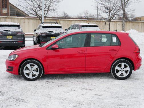 2017 Volkswagen Golf TSI Wolfsburg Edition 4-Door