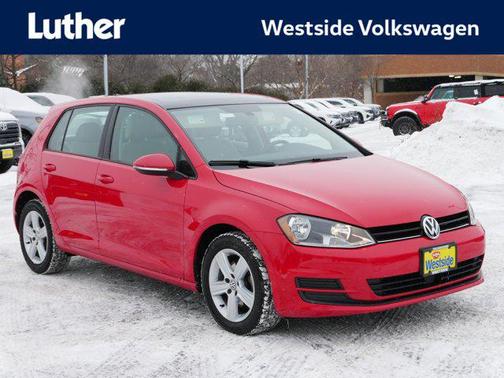 2017 Volkswagen Golf TSI Wolfsburg Edition 4-Door
