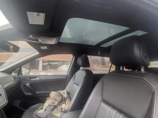 2022 Volkswagen Tiguan 2.0T SE R-Line Black 4MOTION