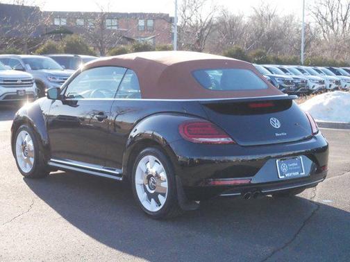 2019 Volkswagen Beetle 2.0T SE