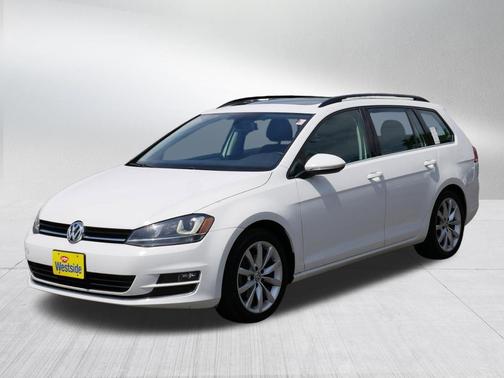 Pure White 2016 Volkswagen Golf SportWagen TSI SE 4-Door