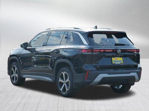 2025 Volkswagen Tiguan 2.0T SE 4MOTION