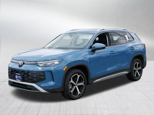 Monterey Blue Pearl 2025 Volkswagen Tiguan 2.0T SE 4MOTION