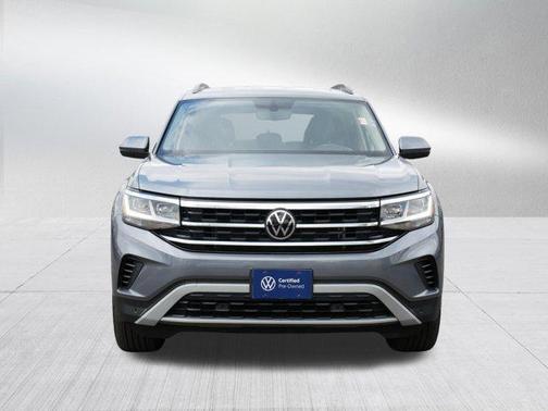 Platinum Gray Metallic 2022 Volkswagen Atlas 3.6L SE w/Technology
