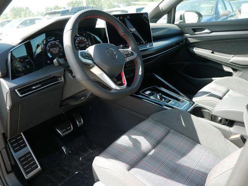 2025 Volkswagen Golf GTI 2.0T S DSG