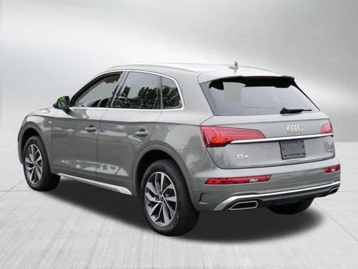 2024 Audi Q5 45 S line Premium Plus