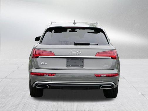 2024 Audi Q5 45 S line Premium Plus