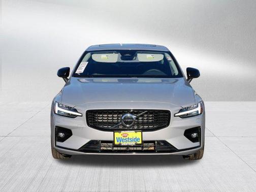 2025 Volvo S60 B5 Core