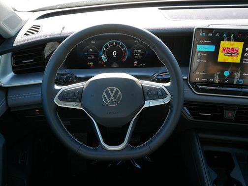 2025 Volkswagen Tiguan 2.0T SE 4MOTION