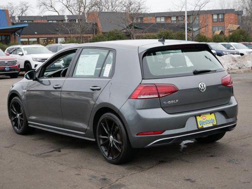 2019 Volkswagen e-Golf SE