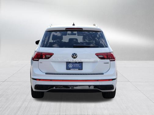 Opal White Pearl 2024 Volkswagen Tiguan 2.0T SE R-Line Black 4MOTION