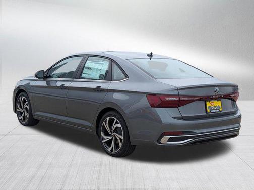 Platinum Gray Metallic 2026 Volkswagen Jetta 1.4T SEL