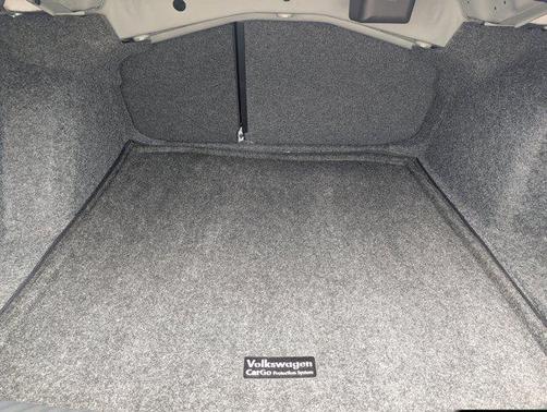 Platinum Gray Metallic 2026 Volkswagen Jetta 1.4T SEL
