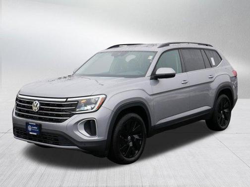 2025 Volkswagen Atlas 2.0T SE w/Technology 4MOTION
