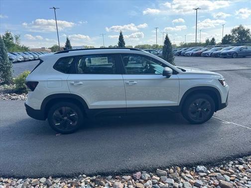 2025 Volkswagen Taos 1.5T S
